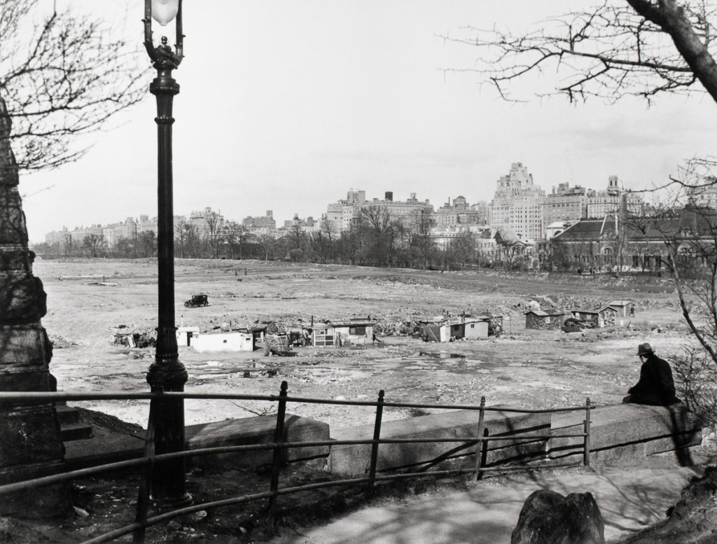 1920s --- Hooverville in Central Park --- Image by © Bettmann/CORBIS