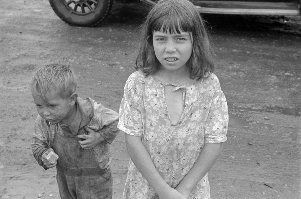 Child dwellers in Circleville's "Hooverville," central Ohio. 1938 (Universal History Archive/UIG via Getty Images)